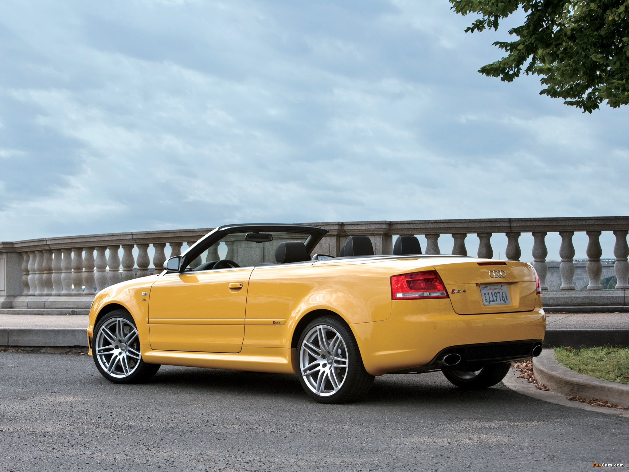 Audi RS4 Cabriolet US-spec (B7,8H) 2006–08 wallpapers (2048 x 1536)
