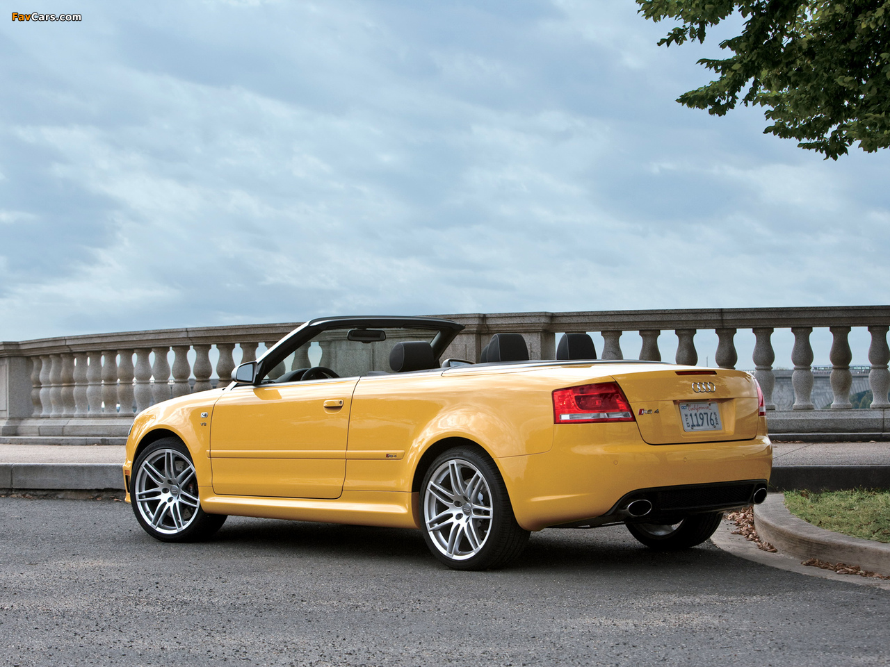 Audi RS4 Cabriolet US-spec (B7,8H) 2006–08 wallpapers (1280 x 960)