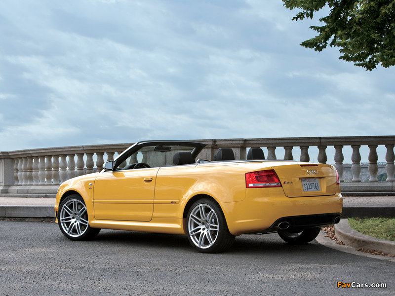 Audi RS4 Cabriolet US-spec (B7,8H) 2006–08 wallpapers (800 x 600)