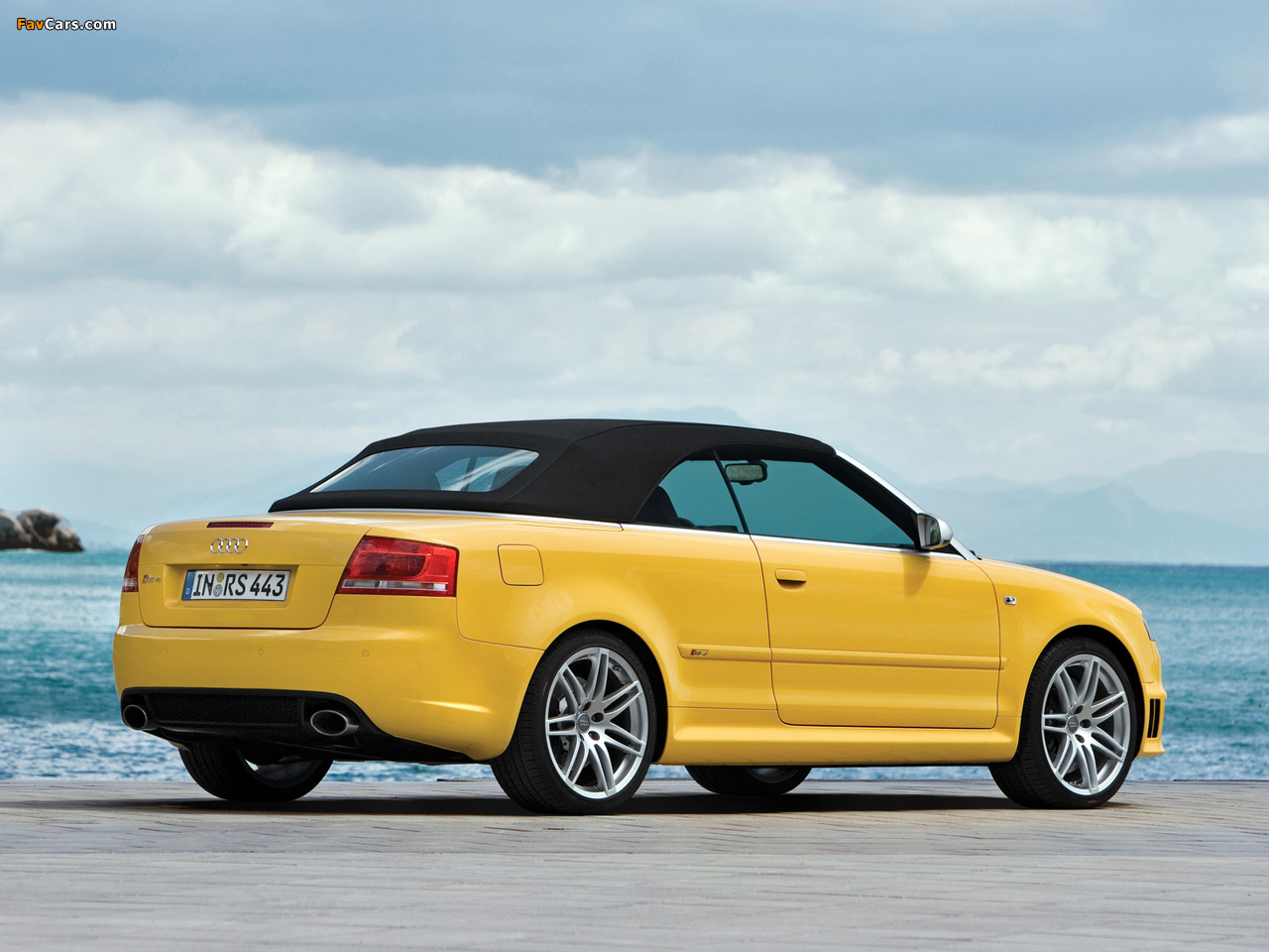 Audi RS4 Cabriolet (B7,8H) 2006–08 wallpapers (1280 x 960)