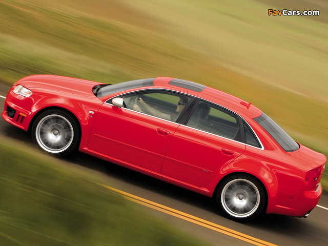 Images of Audi RS4 Sedan US-spec (B7,8E) 2005–07 (640 x 480)