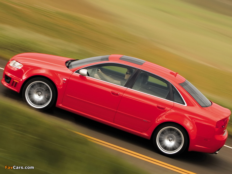 Images of Audi RS4 Sedan US-spec (B7,8E) 2005–07 (800 x 600)