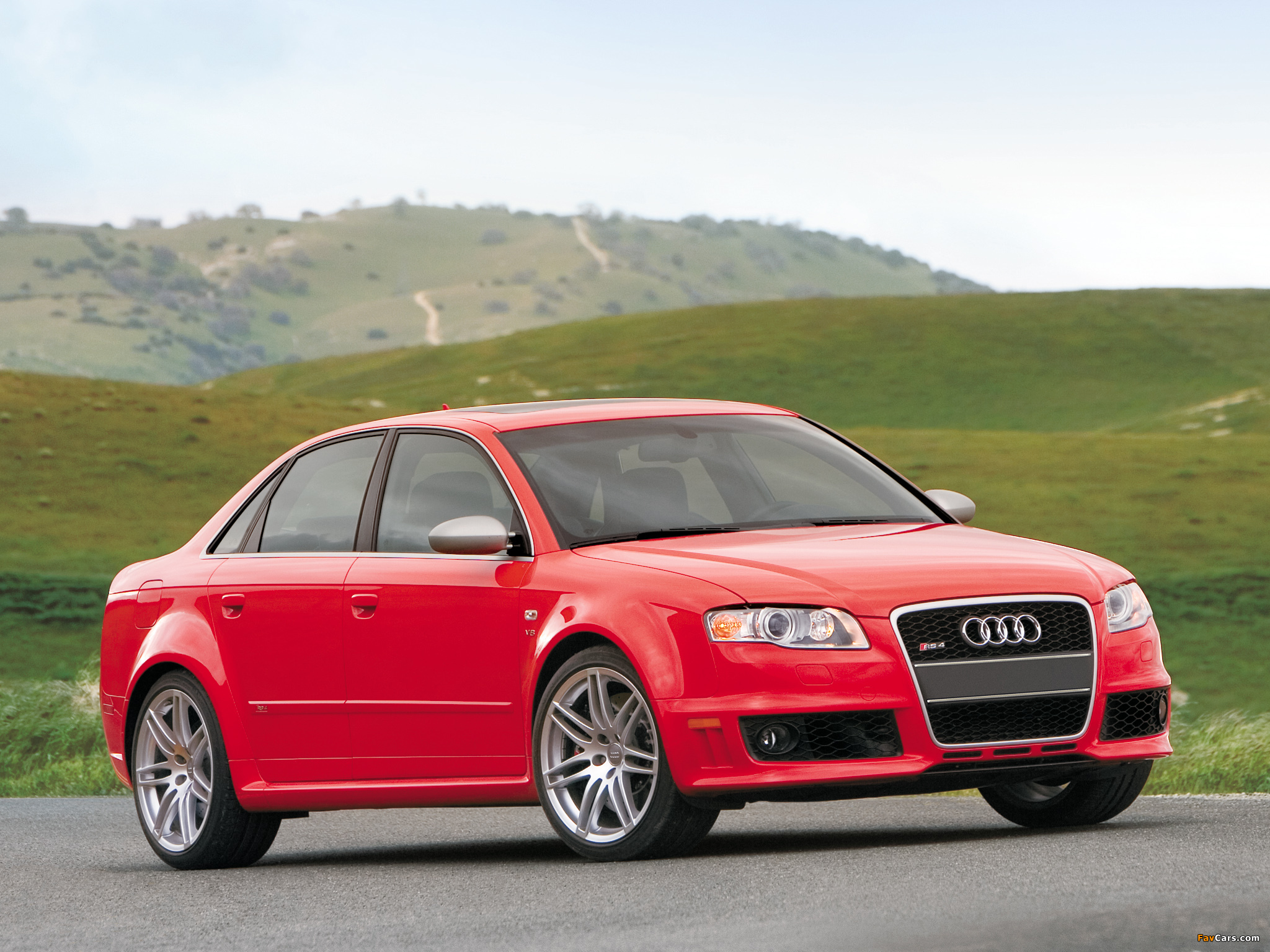 Images of Audi RS4 Sedan US-spec (B7,8E) 2005–07 (2048 x 1536)