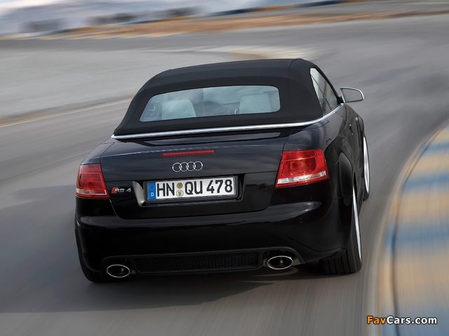 Images of Audi RS4 Cabriolet (B7,8H) 2006–08 (640 x 480)