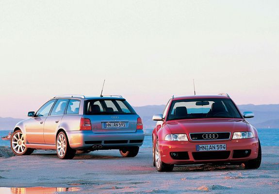 Photos of Audi RS4 Avant (B5,8D) 2000–01