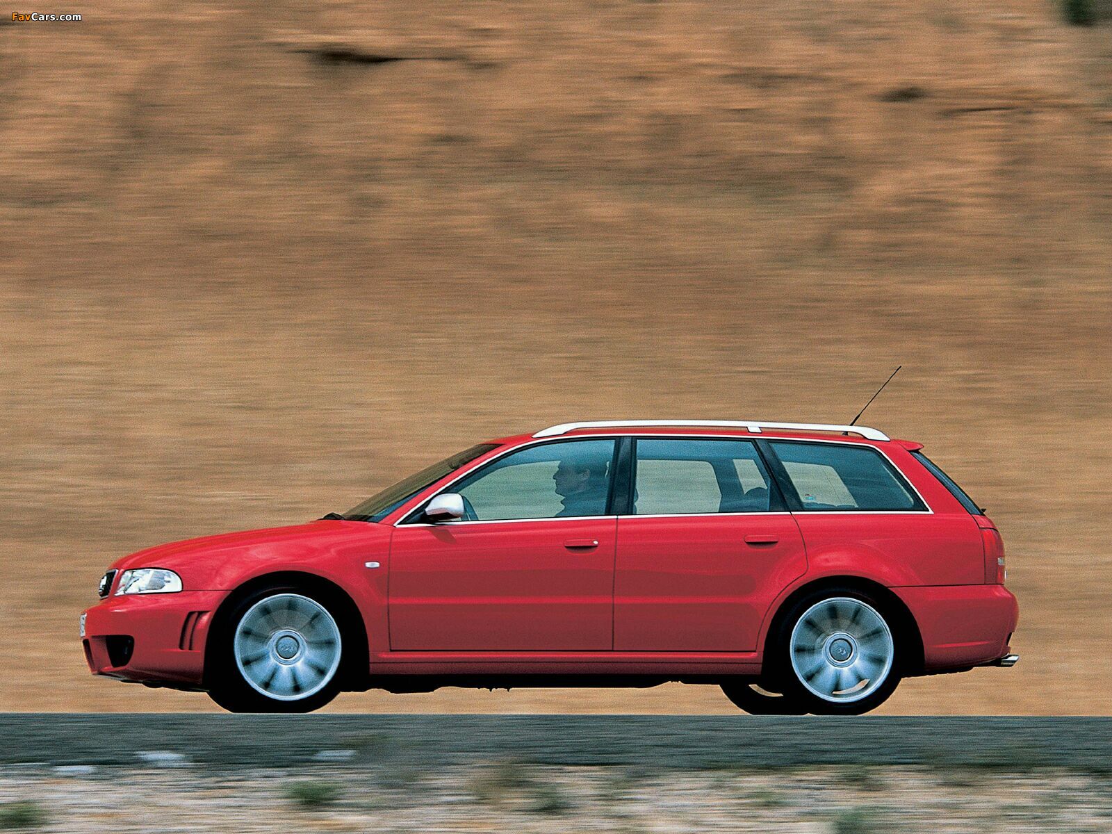 Pictures of Audi RS4 Avant (B5,8D) 2000–01 (1600 x 1200)