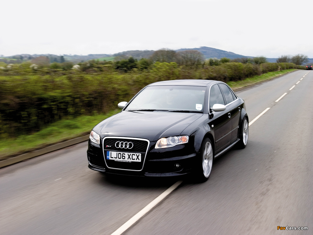 Pictures of Audi RS4 Sedan UK-spec (B7,8E) 2005–07 (1024 x 768)