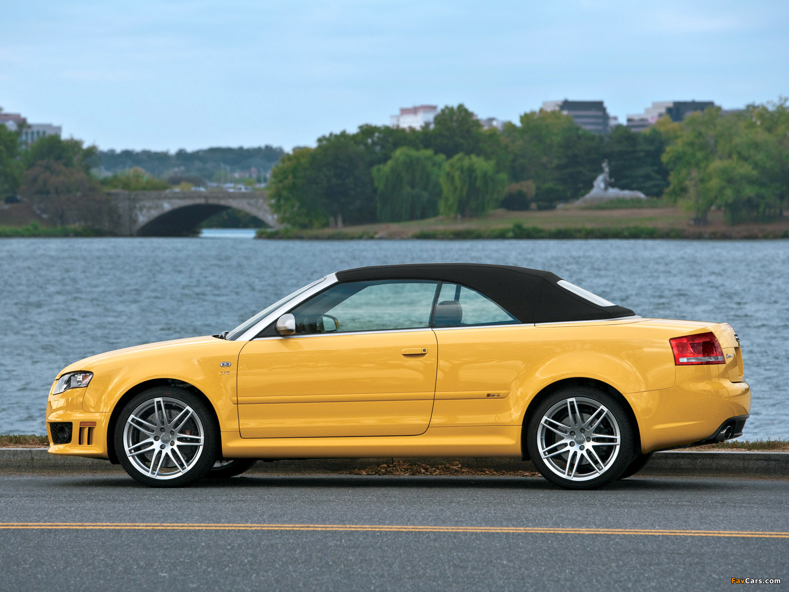 Pictures of Audi RS4 Cabriolet US-spec (B7,8H) 2006–08 (1600 x 1200)