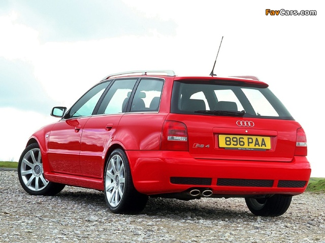 Audi RS4 Avant UK-spec (B5,8D) 2000–01 wallpapers (640 x 480)