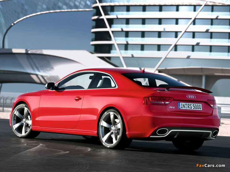 Audi RS5 Coupe 2010–12 images (800 x 600)