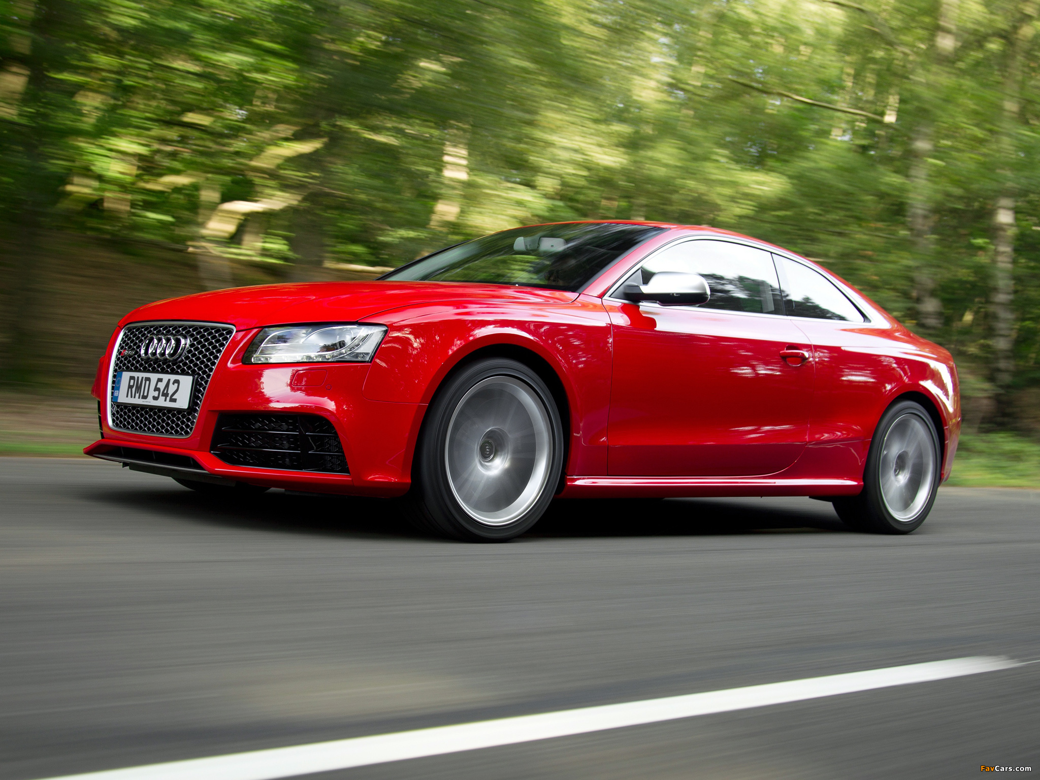 Audi RS5 Coupe UK-spec 2010–12 wallpapers (2048 x 1536)