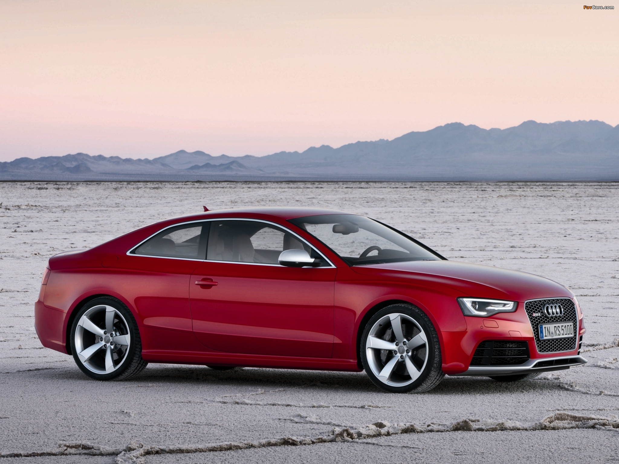Audi RS5 Coupe 2012 images (2048 x 1536)