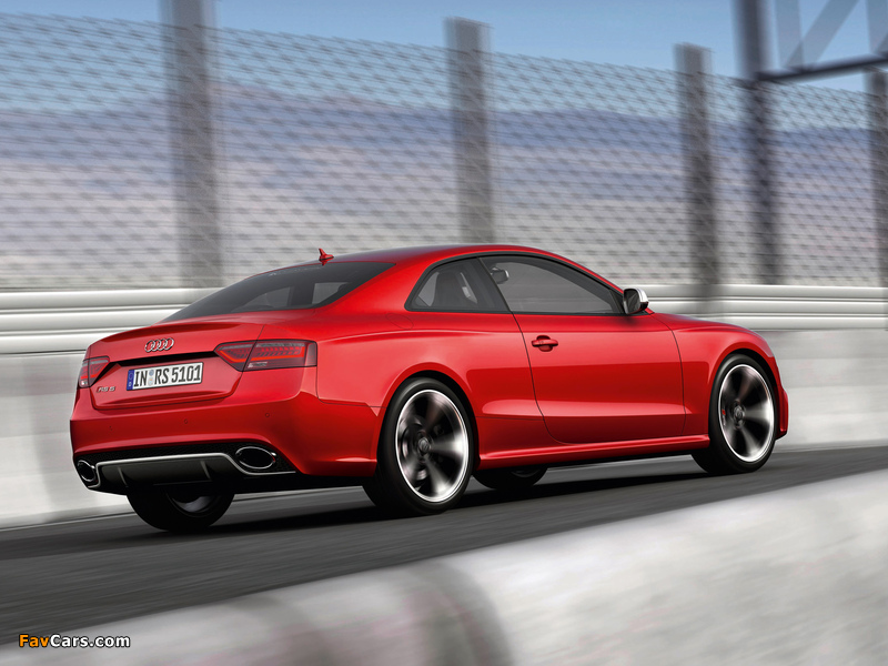 Audi RS5 Coupe 2012 images (800 x 600)