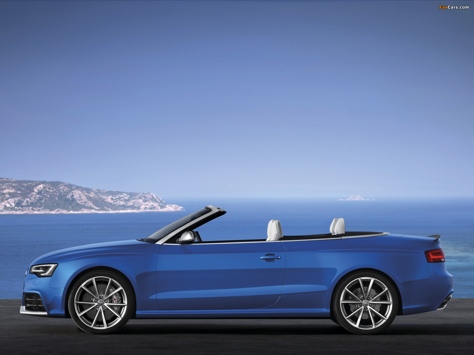Audi RS5 Cabriolet 2012 pictures (1600 x 1200)