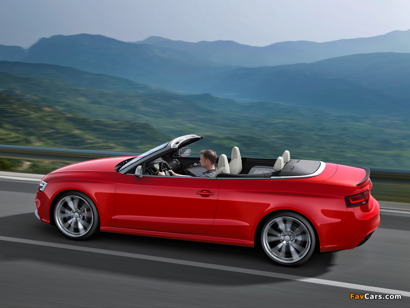 Audi RS5 Cabriolet 2012 wallpapers (800 x 600)