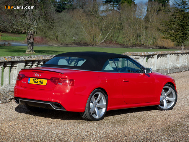 Audi RS5 Cabriolet UK-spec 2013 images (640 x 480)