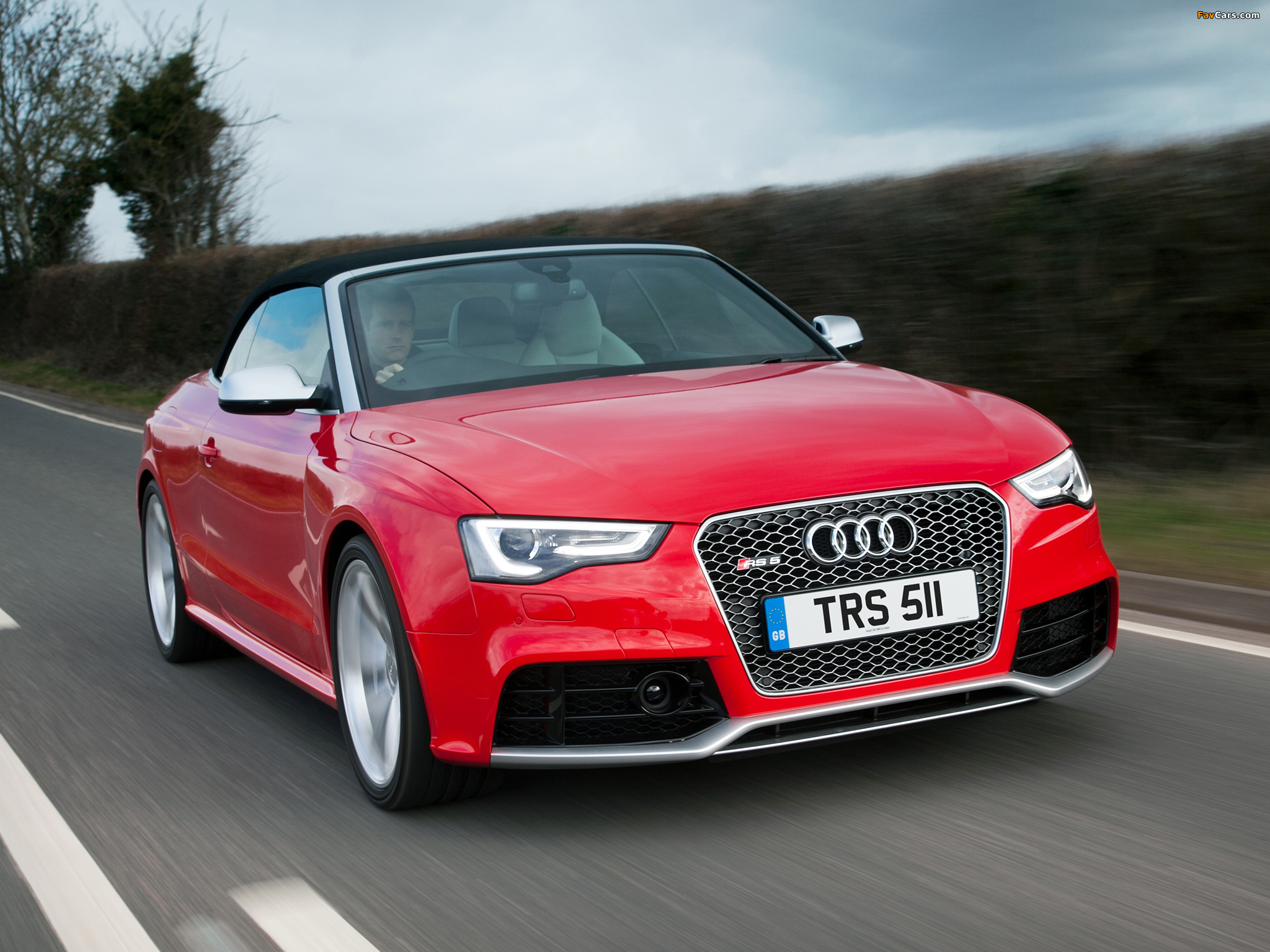 Audi RS5 Cabriolet UK-spec 2013 photos (2048 x 1536)