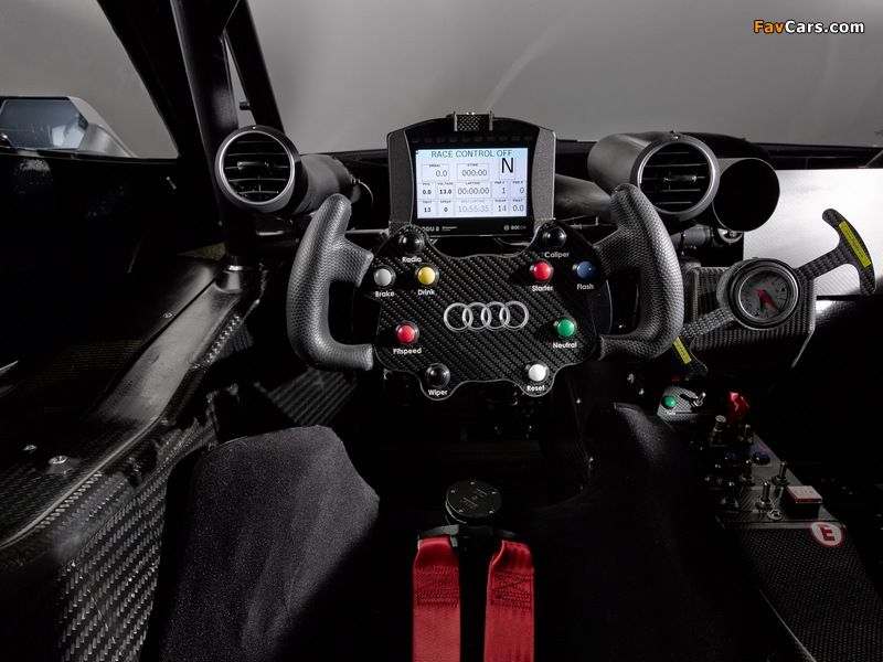 Audi RS5 Coupe DTM 2013 pictures (800 x 600)
