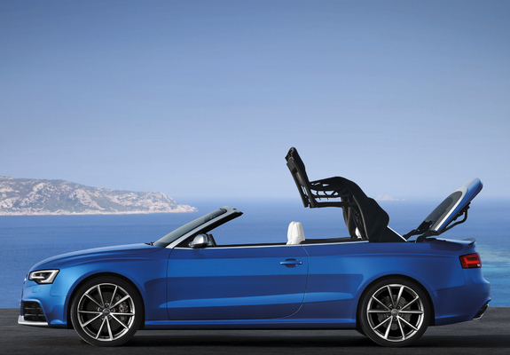 Images of Audi RS5 Cabriolet 2012