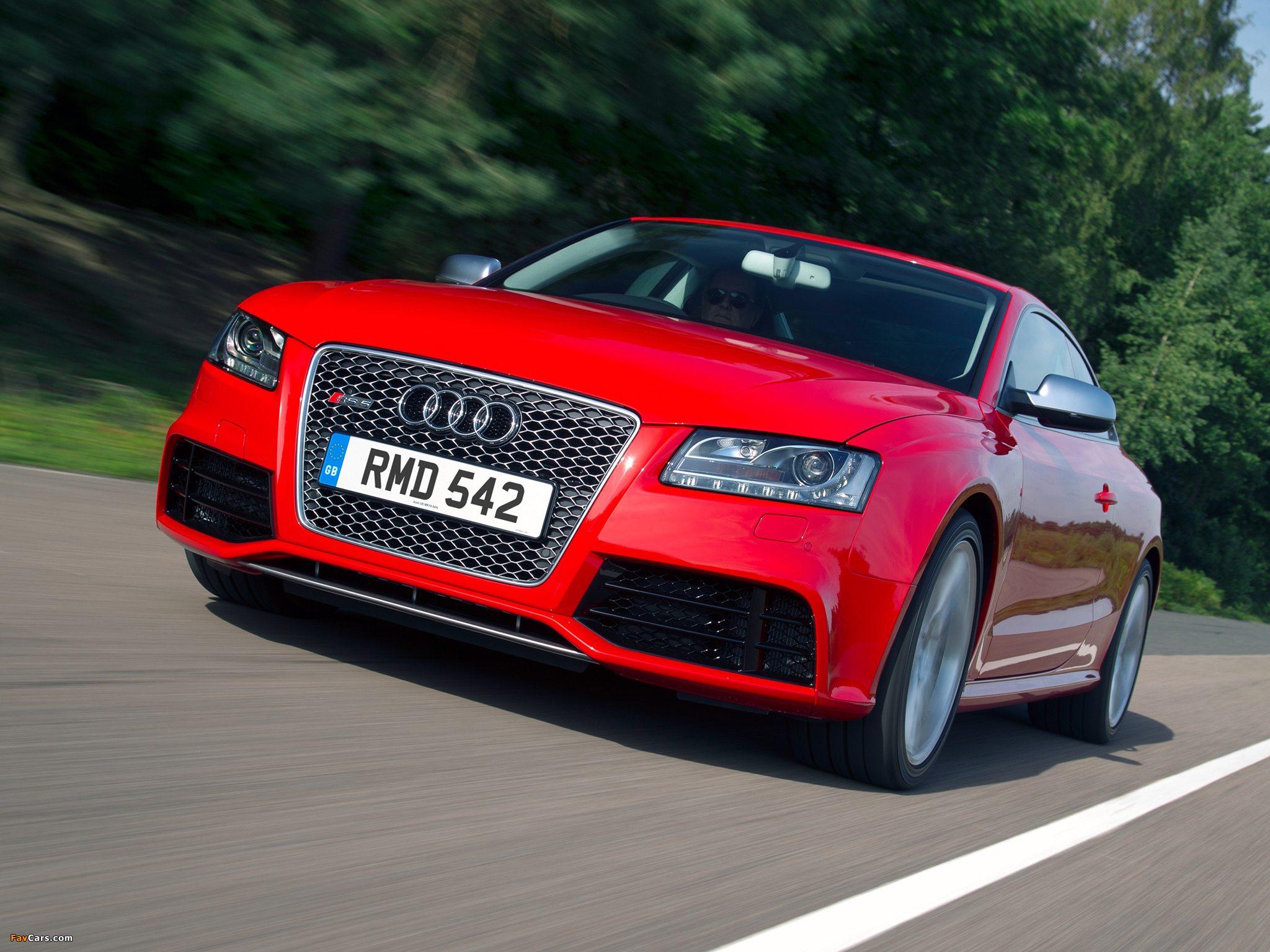 Photos of Audi RS5 Coupe UK-spec 2010–12 (2048 x 1536)