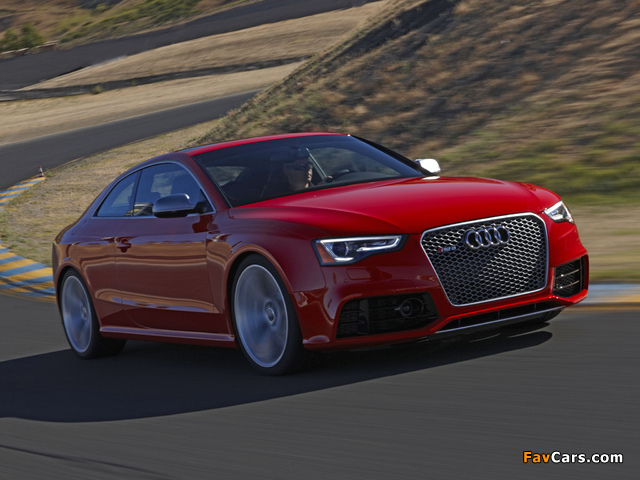 Audi RS5 Coupe US-spec 2012 wallpapers (640 x 480)