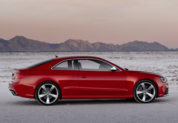 Audi RS5 Coupe 2012 wallpapers