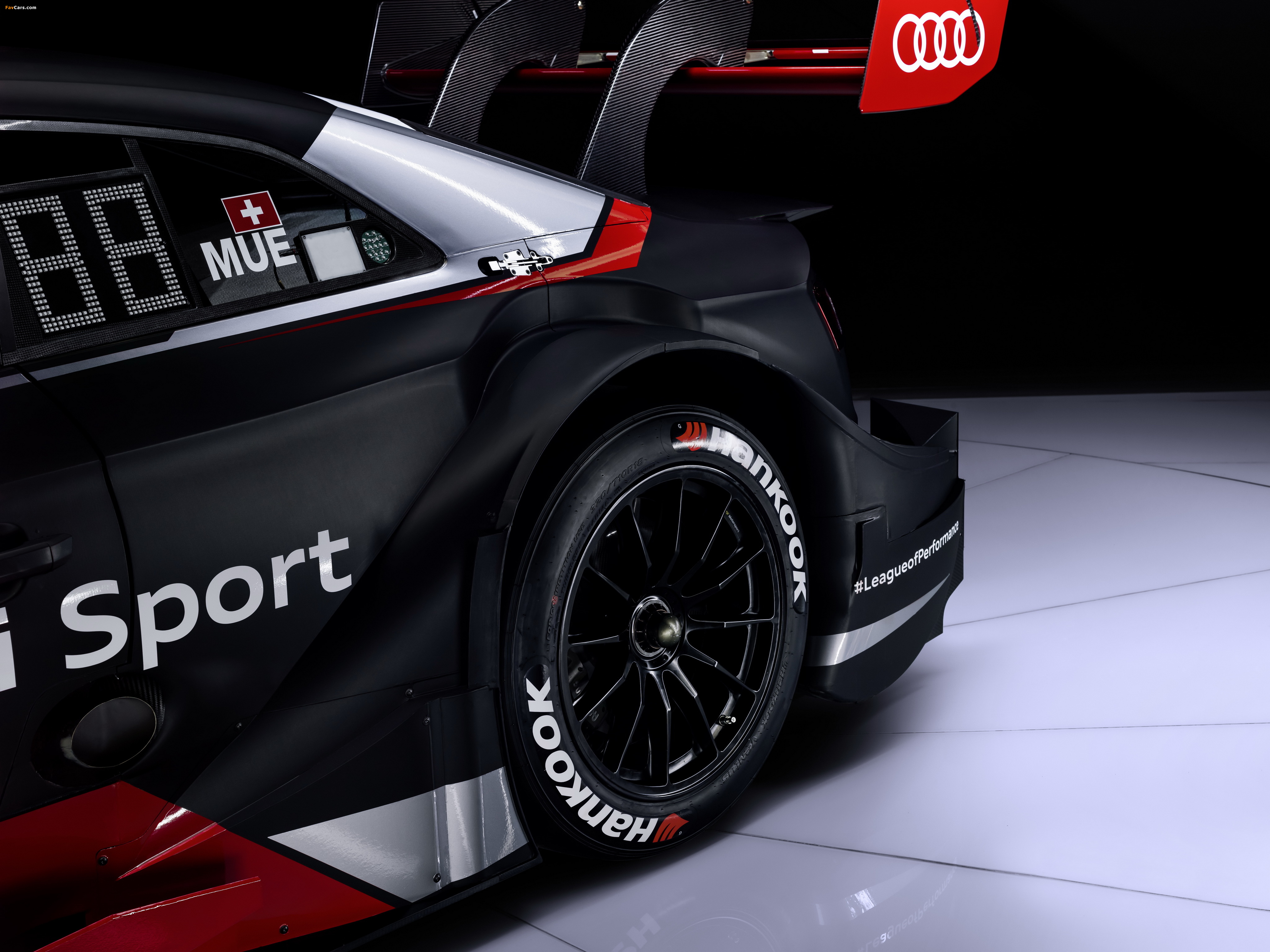 Audi RS 5 Coupé DTM 2017 wallpapers (4096 x 3071)