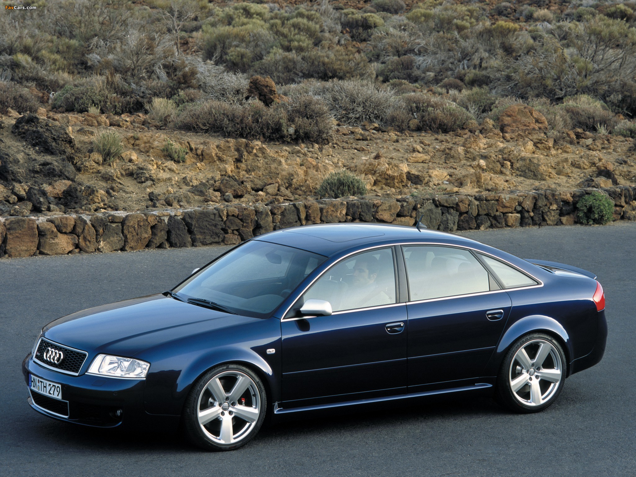 Audi RS6 Sedan (4B,C5) 2002–04 photos (2048 x 1536)