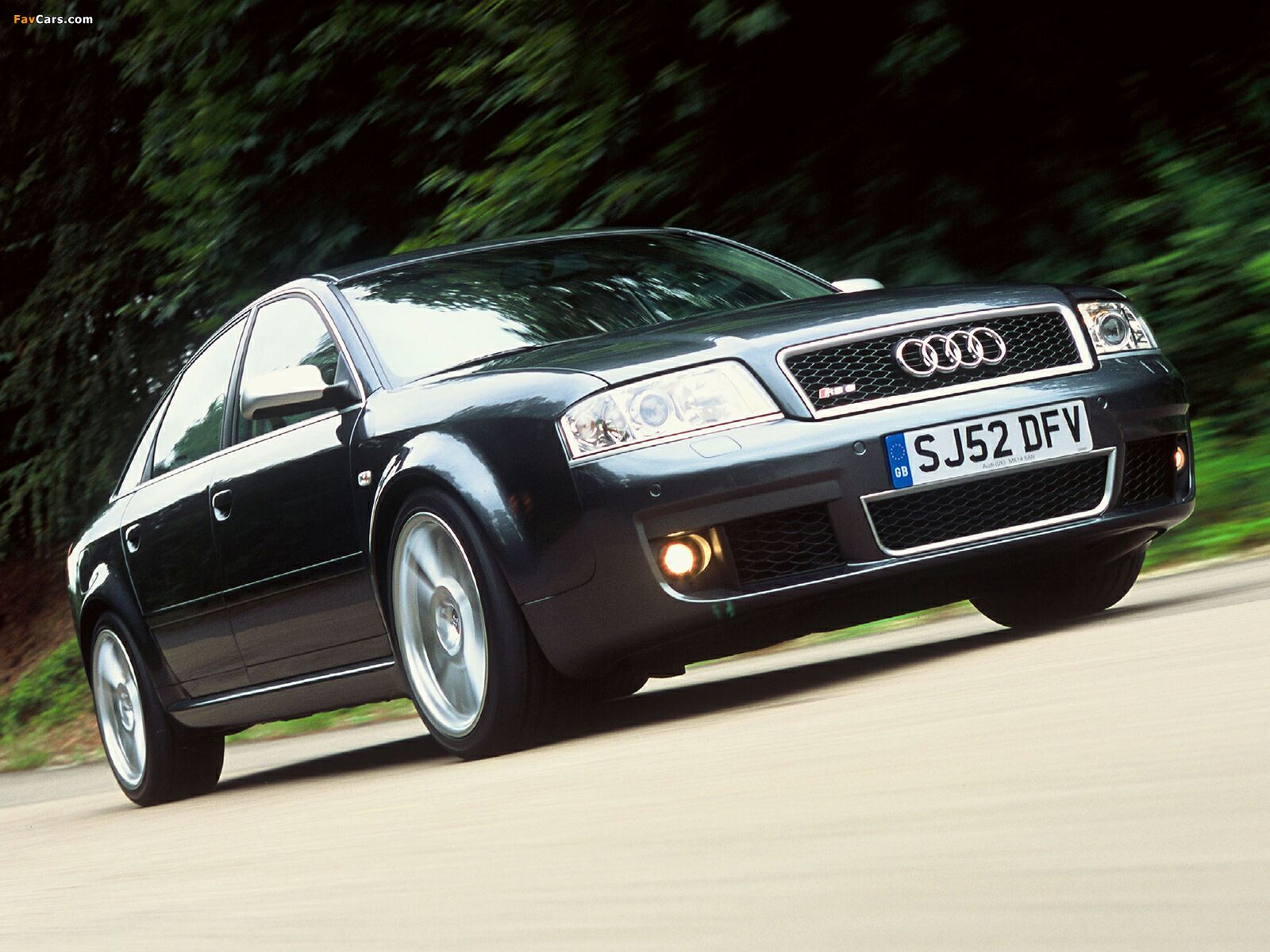Audi RS6 Sedan UK-spec (4B,C5) 2002–04 pictures (1600 x 1200)