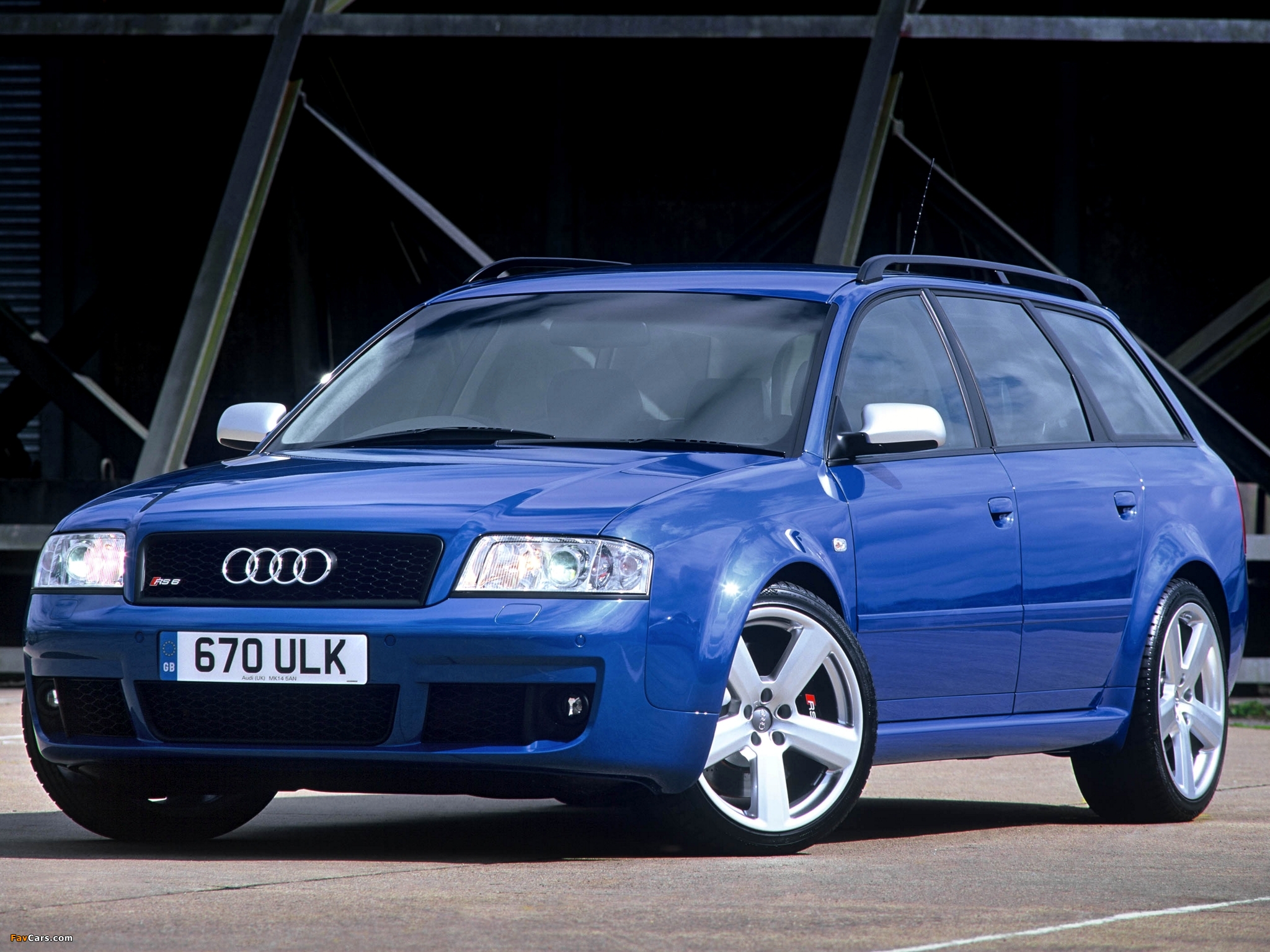 Images of Audi RS6 plus Avant UK-spec (4B,C5) 2004 (2048 x 1536)
