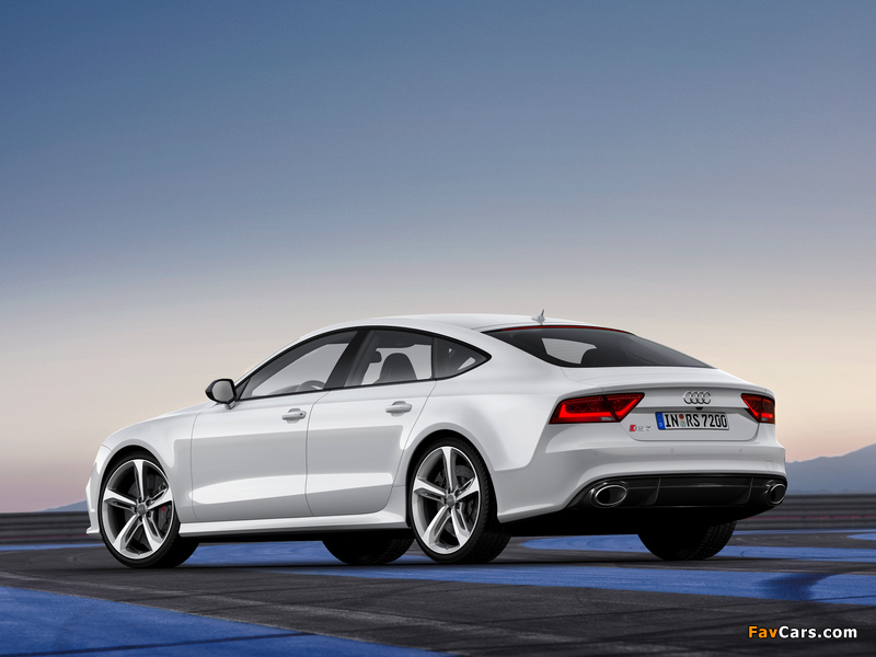 Audi RS7 Sportback 2013 images (800 x 600)