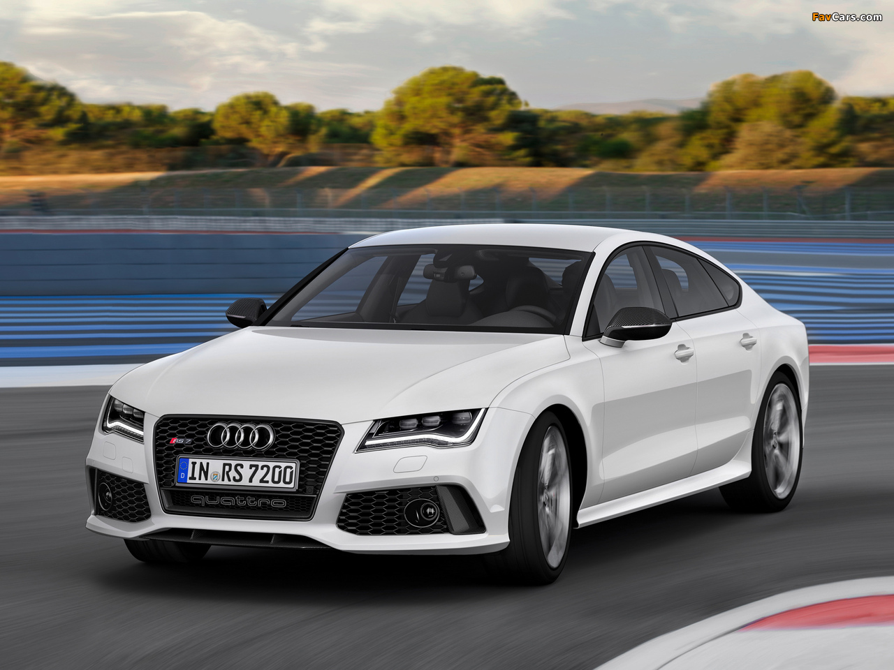 Audi RS7 Sportback 2013 wallpapers (1280 x 960)