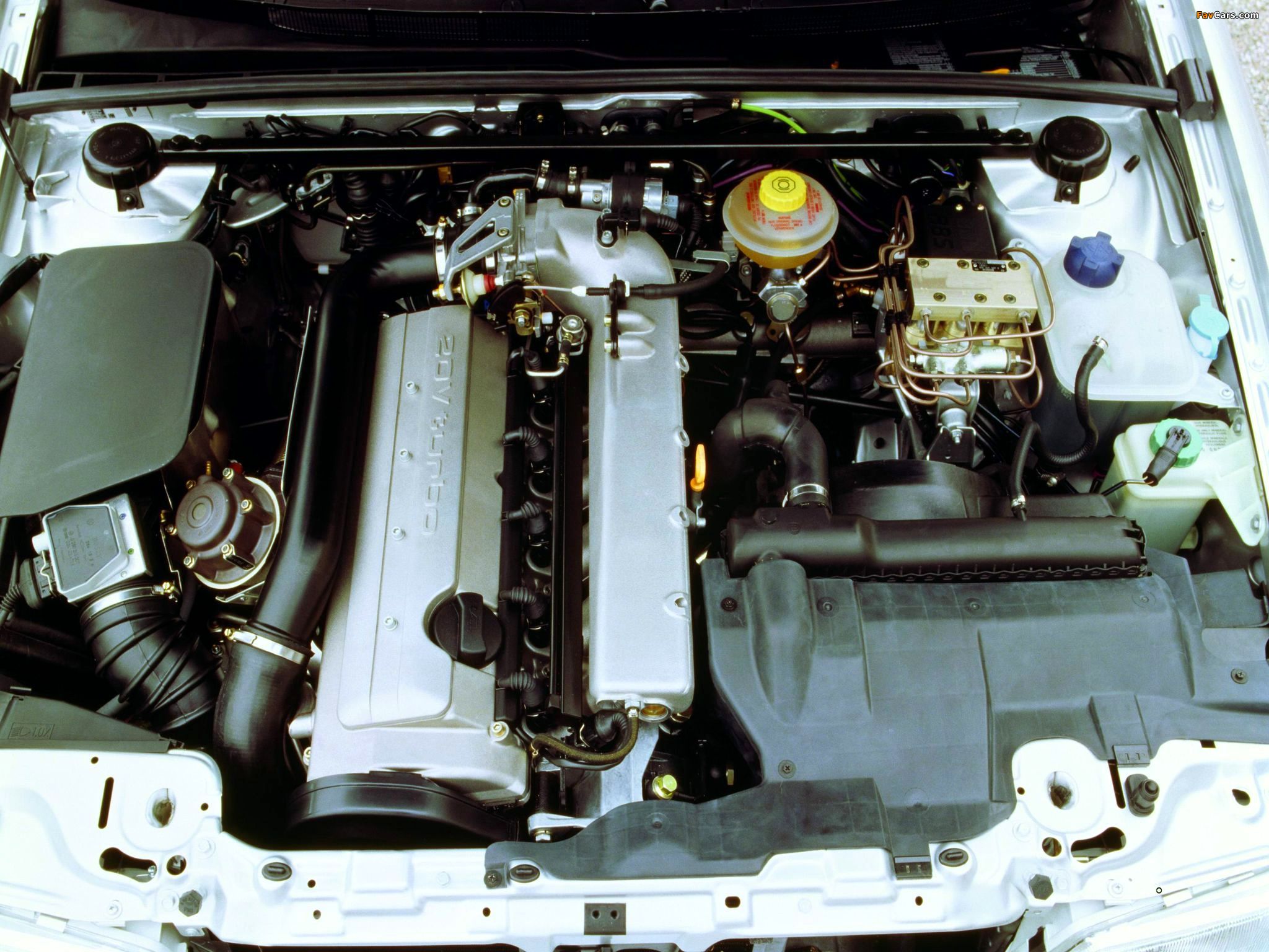 Audi S2 Avant (8C,B4) 1993–95 images (2048 x 1536)