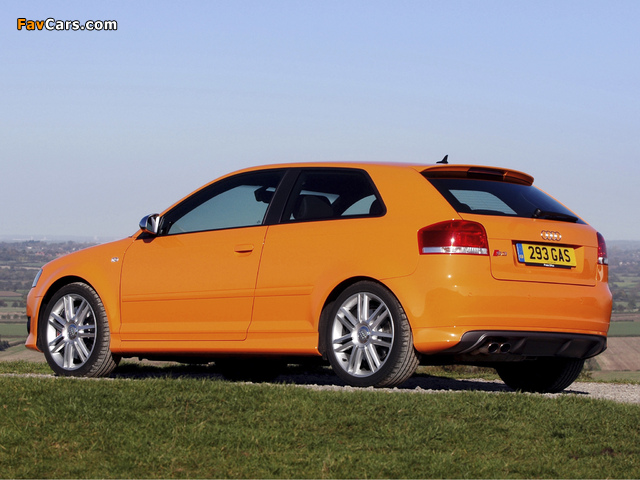 Audi S3 UK-spec (8P) 2006–08 photos (640 x 480)