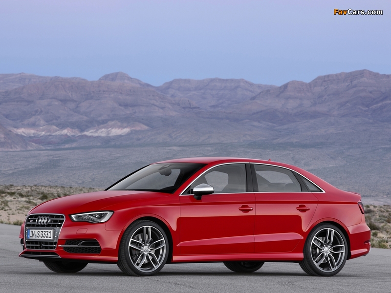 Audi S3 Sedan (8V) 2013 photos (800 x 600)