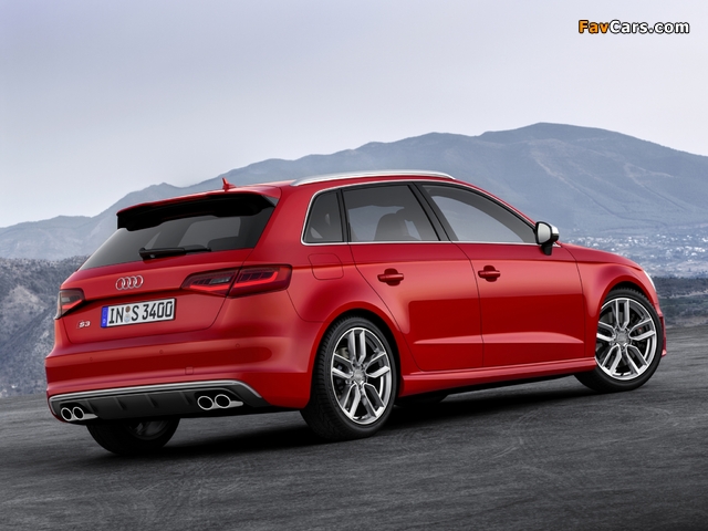 Audi S3 Sportback (8V) 2013 photos (640 x 480)