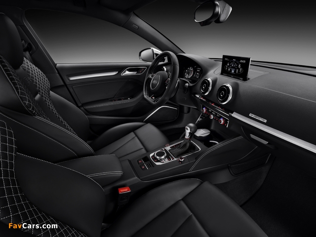 Audi S3 Sportback (8V) 2013 photos (640 x 480)