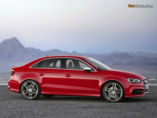 Audi S3 Sedan (8V) 2013 pictures (640 x 480)