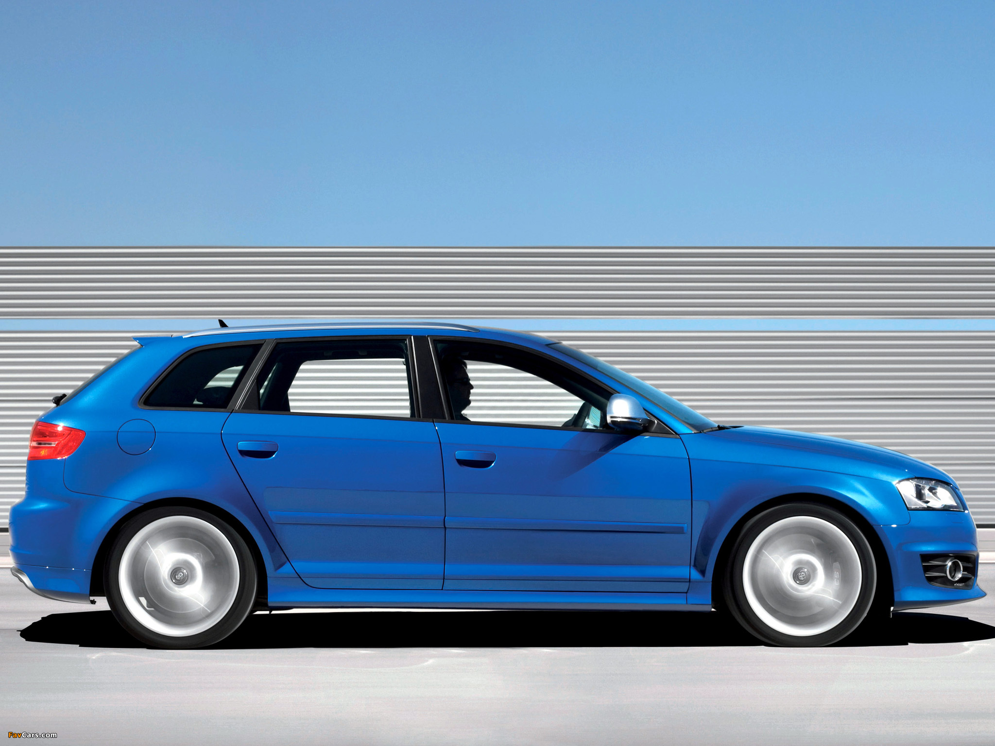 Images of Audi S3 Sportback (8PA) 2008–10 (2048 x 1536)