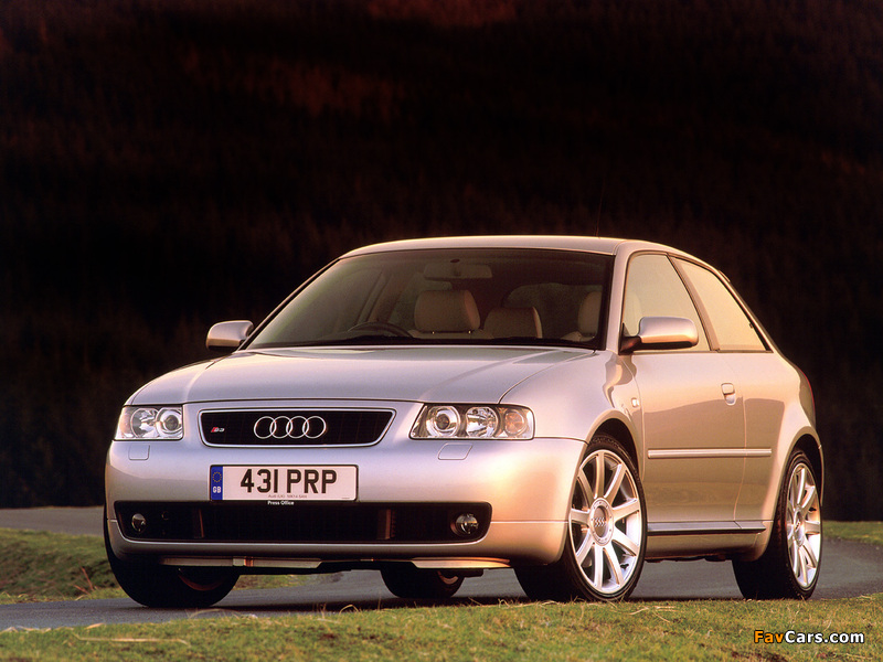 Photos of Audi S3 UK-spec (8L) 2001–03 (800 x 600)