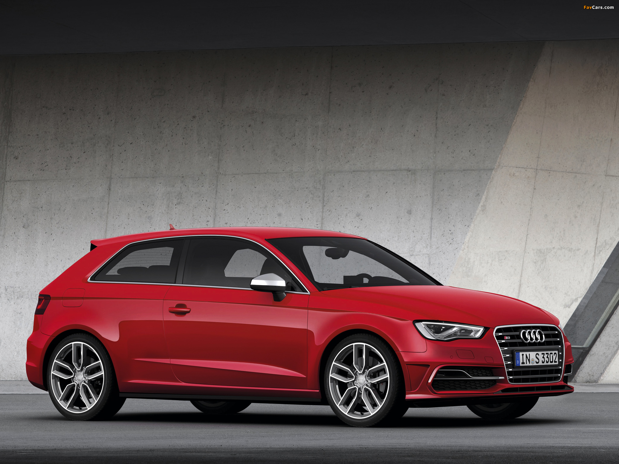 Audi S3 (8V) 2013 wallpapers (2048 x 1536)