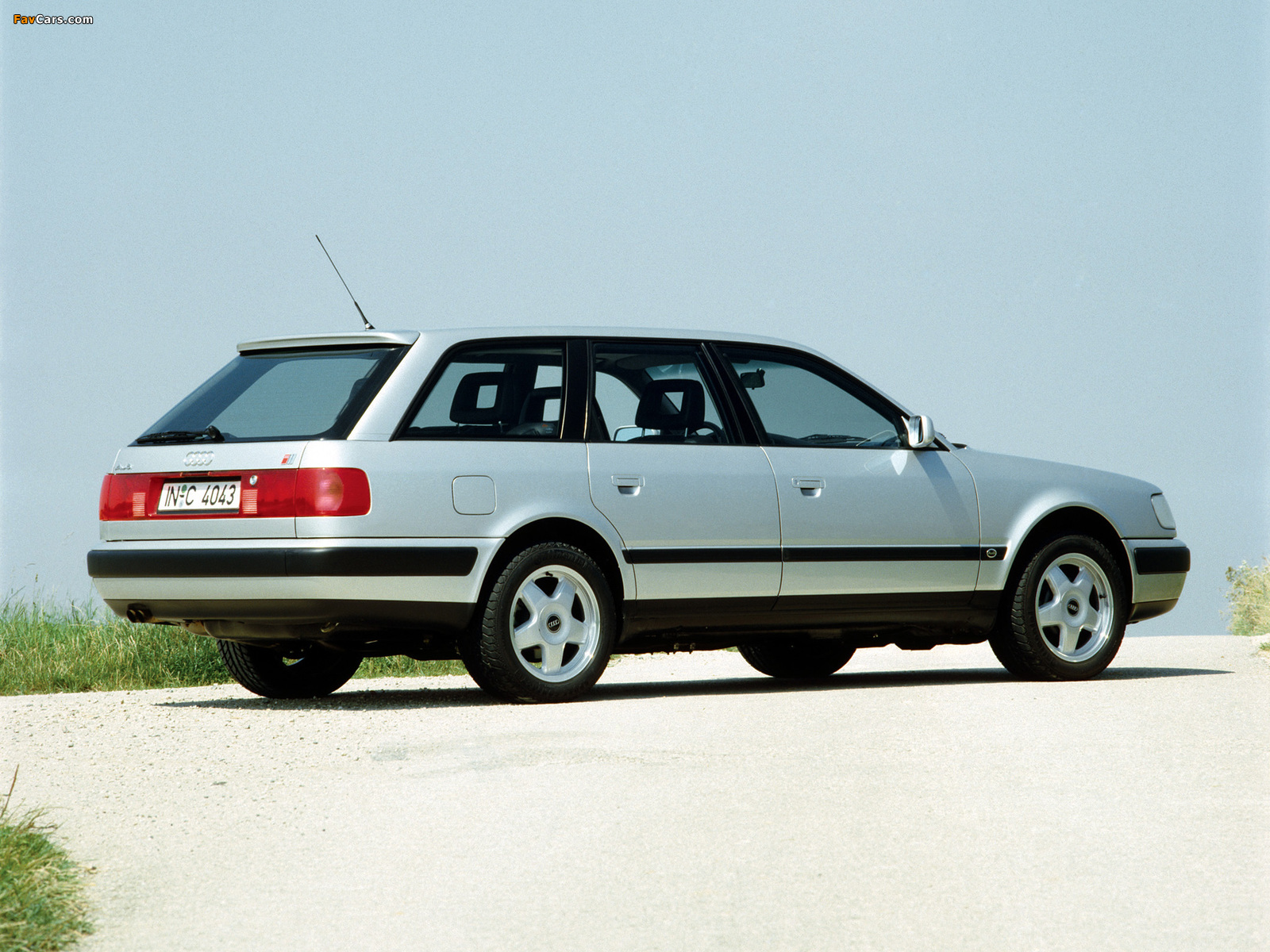 Audi S4 Avant (4A,C4) 1991–94 images (1600 x 1200)