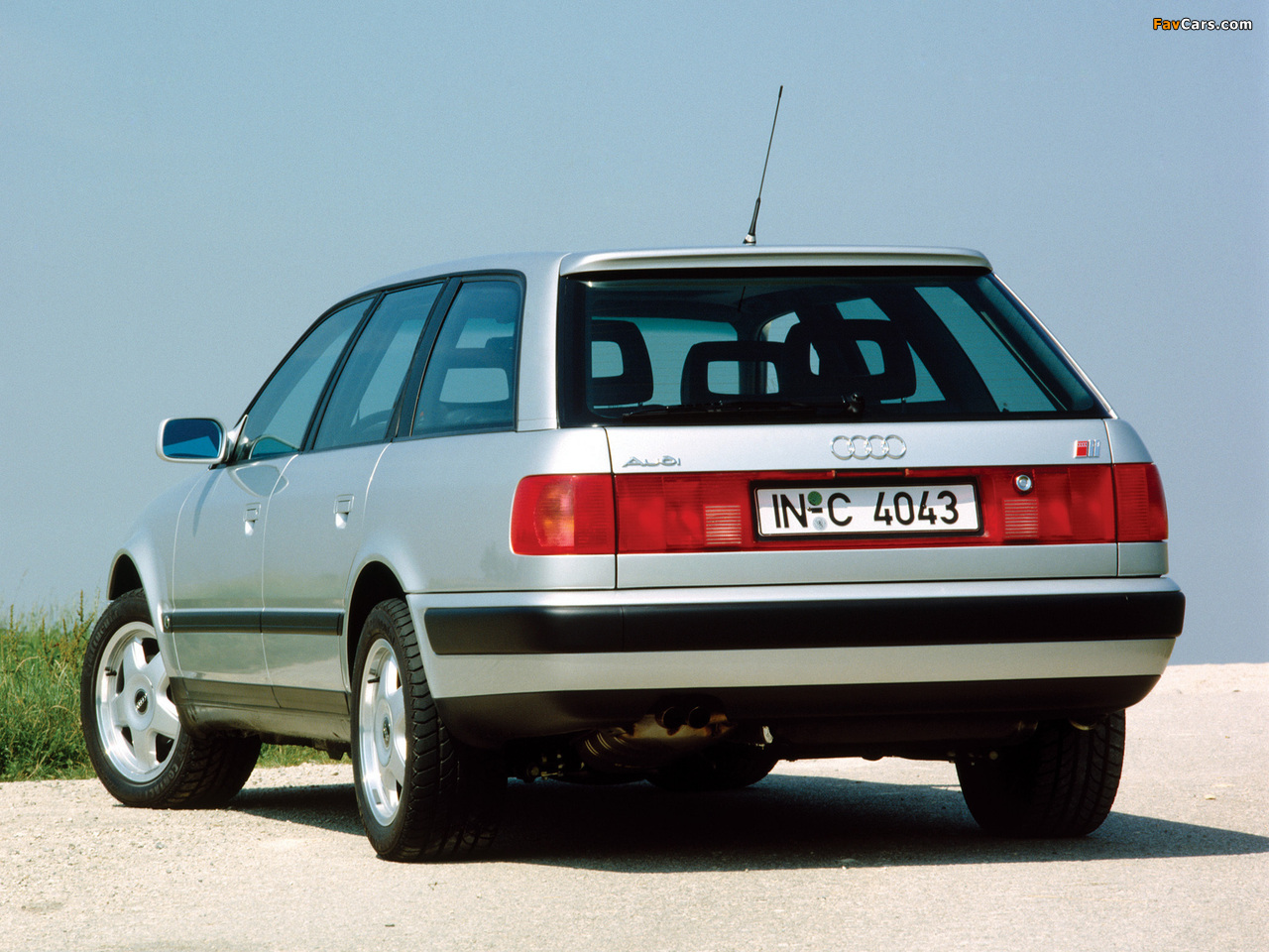 Audi S4 Avant (4A,C4) 1991–94 photos (1280 x 960)