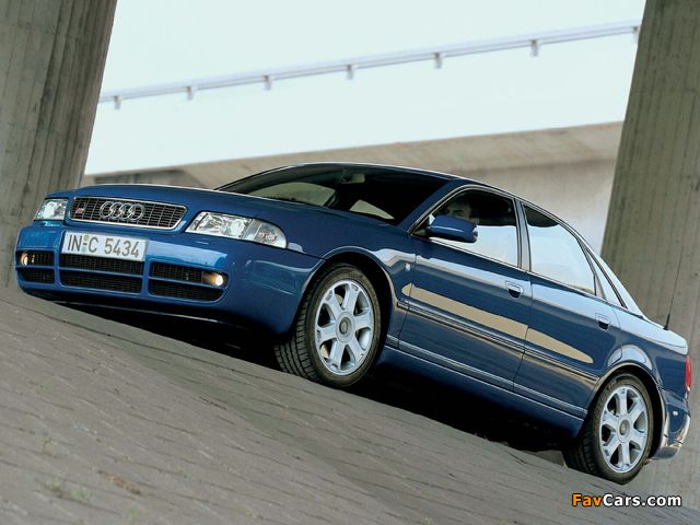 Audi S4 Sedan (B5,8D) 1997–2002 wallpapers (640 x 480)