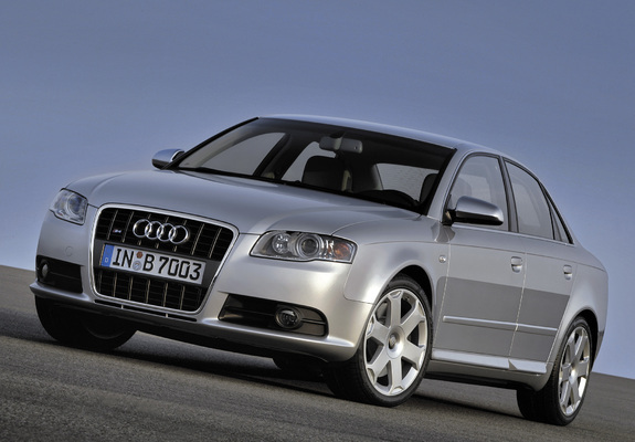 Audi S4 Sedan (B7,8E) 2005–07 images