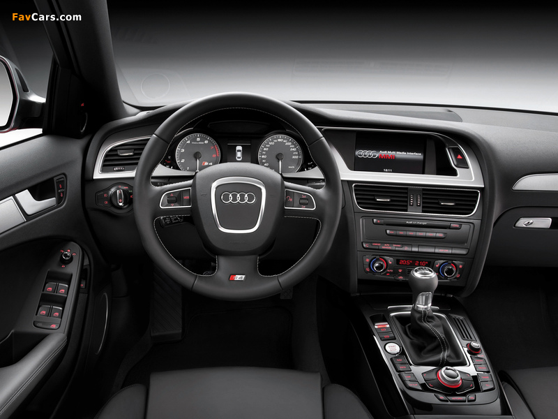 Audi S4 Sedan (B8,8K) 2009–11 images (800 x 600)