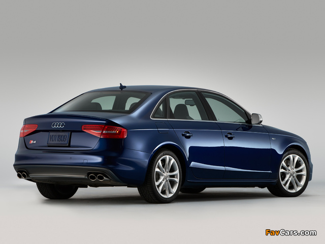 Audi S4 Sedan US-spec (B8,8K) 2012 images (640 x 480)