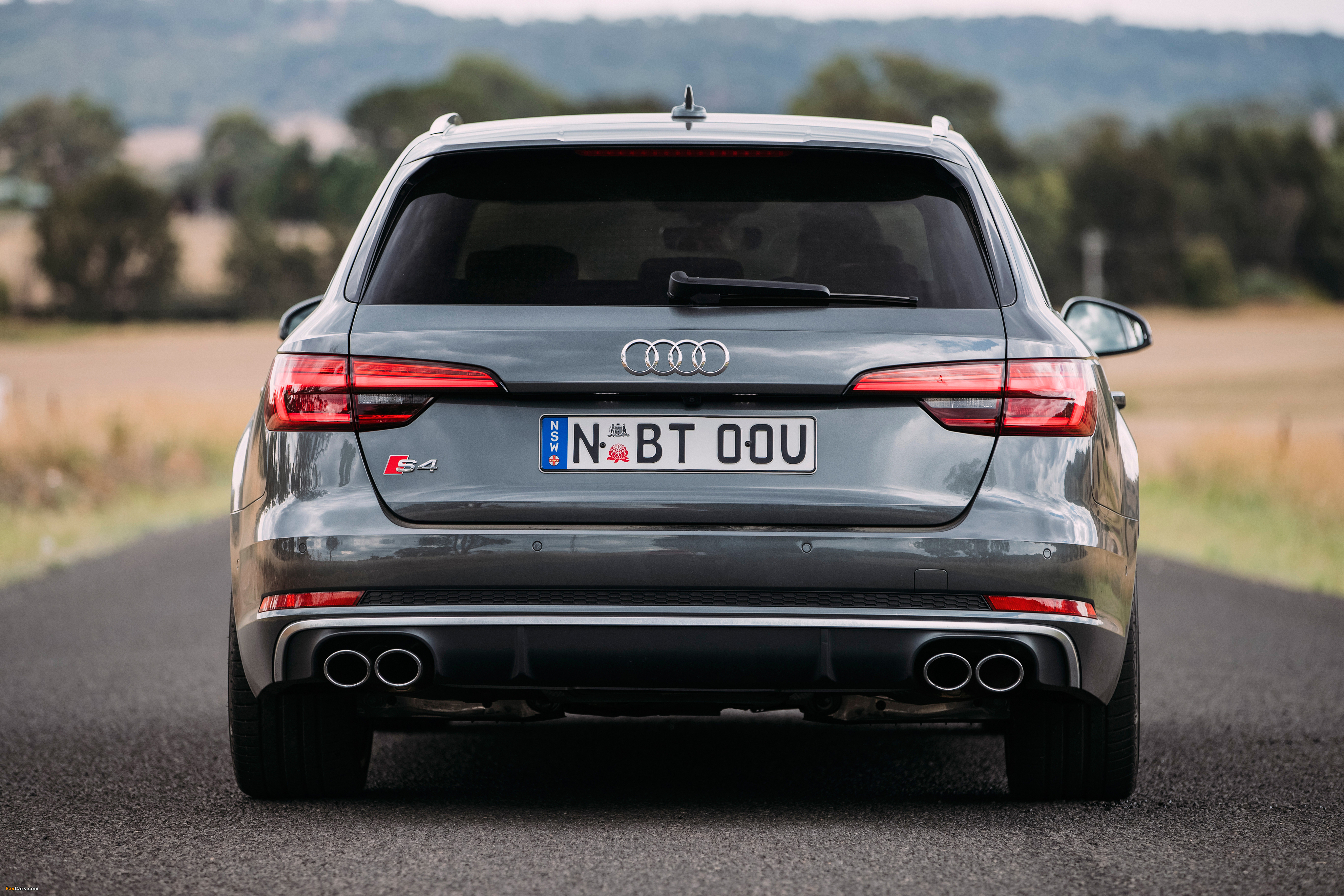 Audi S4 Avant AU-spec (B9) 2017 images (4096 x 2731)