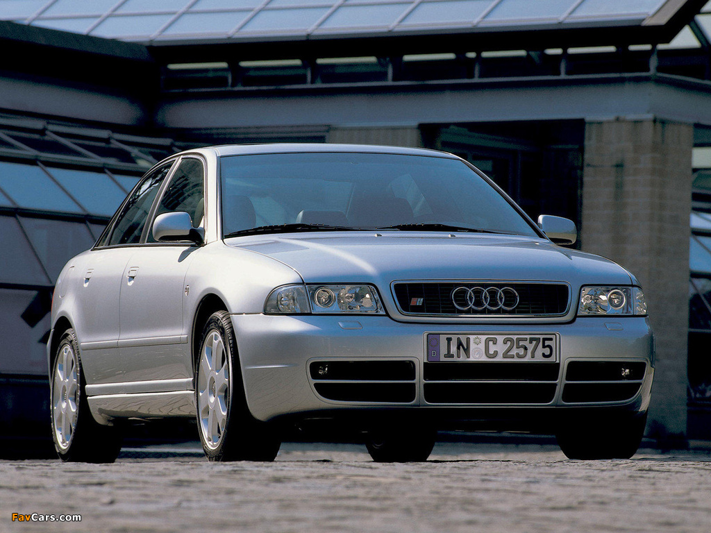 Images of Audi S4 Sedan (B5,8D) 1997–2002 (1024 x 768)