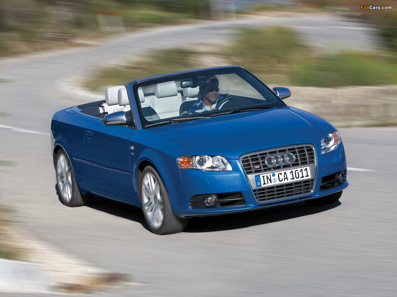 Images of Audi S4 Cabriolet (B7,8H) 2007–08 (1280 x 960)